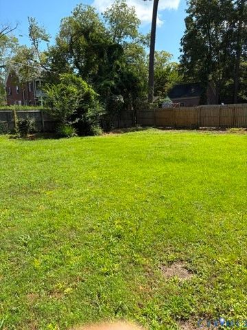 1705 Fairfax St, Petersburg, VA 23805