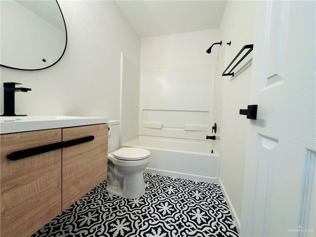 3501 Bluebird Avenue, Mcallen, TX 78504