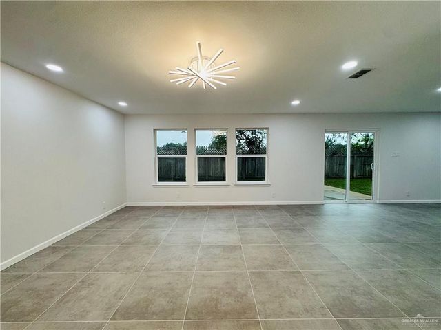 3501 Bluebird Avenue, Mcallen, TX 78504
