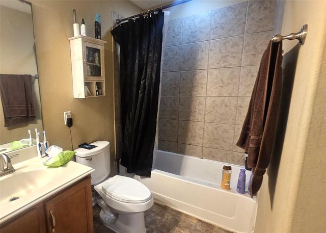 15623 Harris Canyon Lane, Cypress, TX 77429