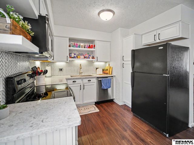 7107 S 146 Street, Omaha, NE 68138