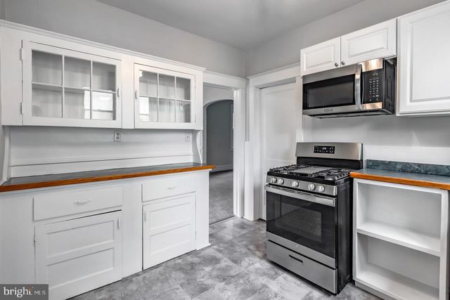 711 HARPER AVE, Drexel Hill, PA 19026