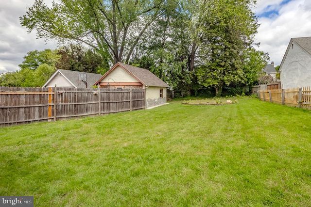 711 HARPER AVE, Drexel Hill, PA 19026