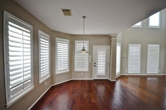 5802 Sage River Court, Sugar Land, TX 77479