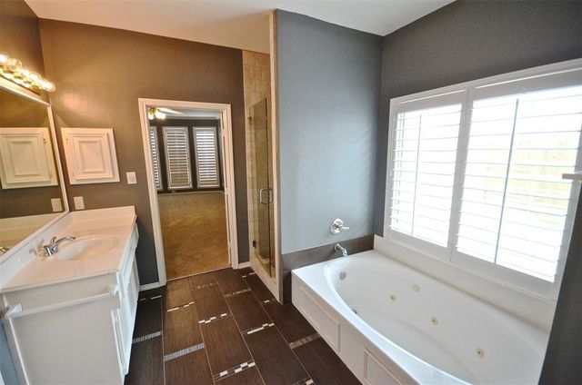5802 Sage River Court, Sugar Land, TX 77479