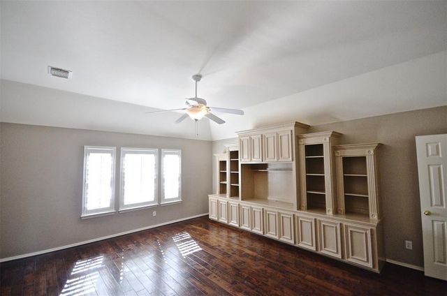 5802 Sage River Court, Sugar Land, TX 77479