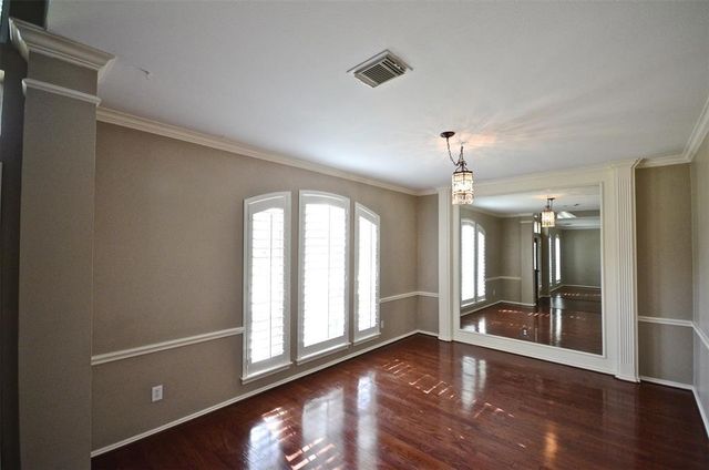 5802 Sage River Court, Sugar Land, TX 77479