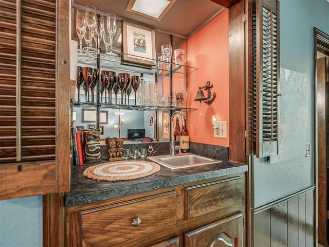 2229 Hummingbird Lane, Edmond, OK 73034