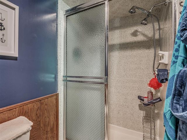 2229 Hummingbird Lane, Edmond, OK 73034