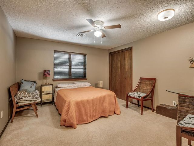 2229 Hummingbird Lane, Edmond, OK 73034