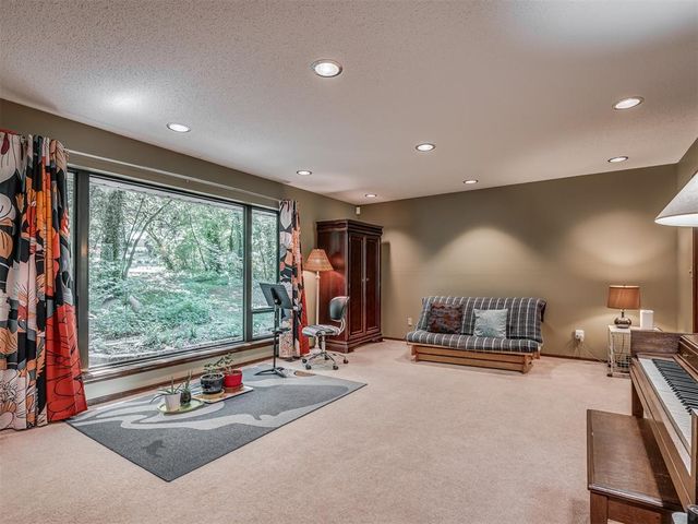 2229 Hummingbird Lane, Edmond, OK 73034