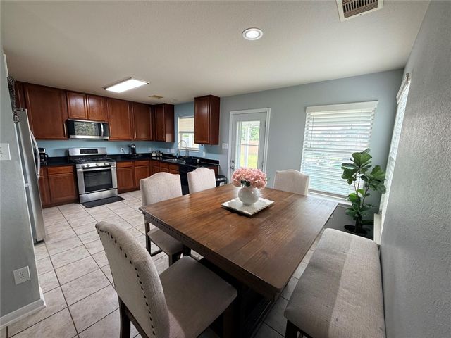 6507 Hawthorne Falls Lane, Houston, TX 77049