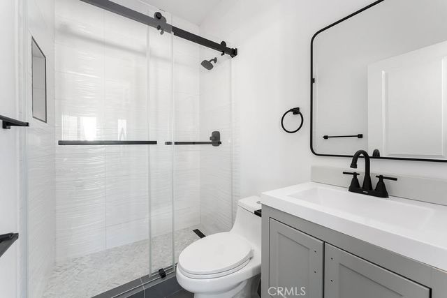 19950 Archwood Street, Winnetka, CA 91306