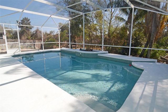 19 SPRING RIDGE DRIVE, Debary, FL 32713