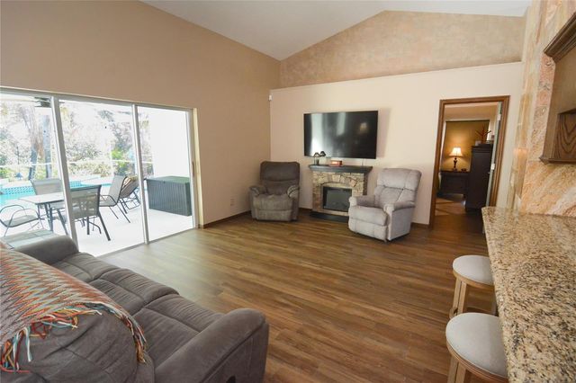 19 SPRING RIDGE DRIVE, Debary, FL 32713