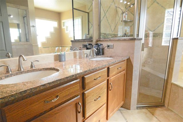 19 SPRING RIDGE DRIVE, Debary, FL 32713