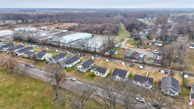 1921 Shadewood Avenue, Evansville, IN 47713