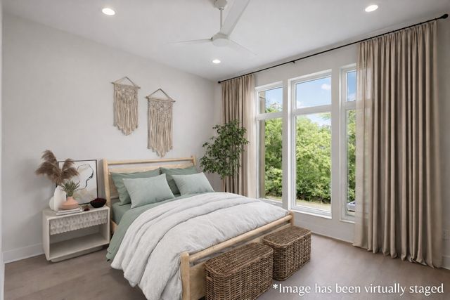 6112 Hill Circle Dr, Nashville, TN 37209