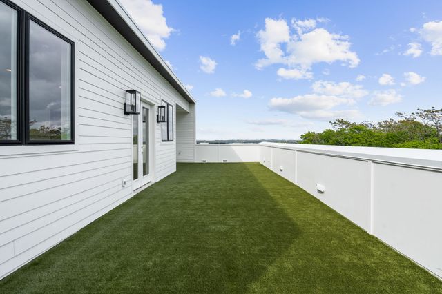 6112 Hill Circle Dr, Nashville, TN 37209