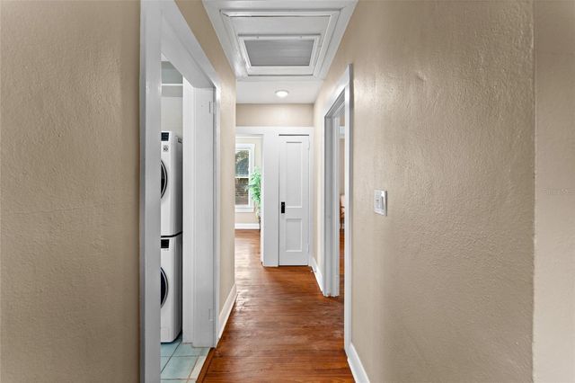 1011 E BROAD STREET, Tampa, FL 33604