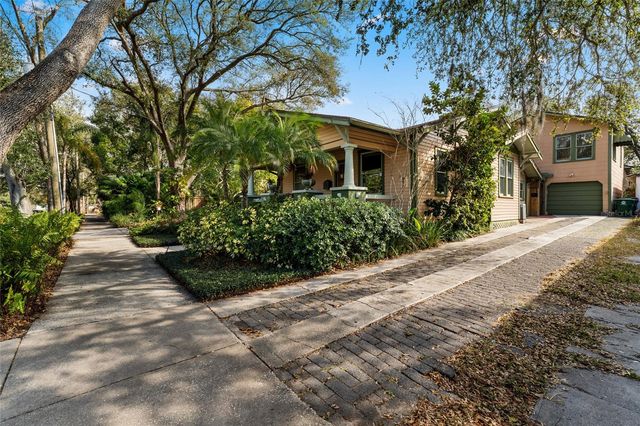 1011 E BROAD STREET, Tampa, FL 33604