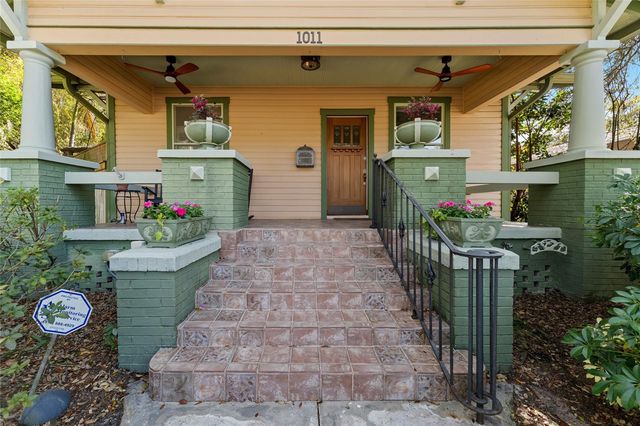 1011 E BROAD STREET, Tampa, FL 33604