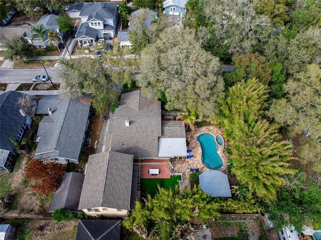 1011 E BROAD STREET, Tampa, FL 33604