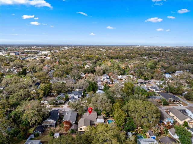 1011 E BROAD STREET, Tampa, FL 33604