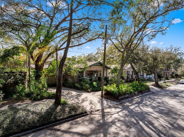 1011 E BROAD STREET, Tampa, FL 33604