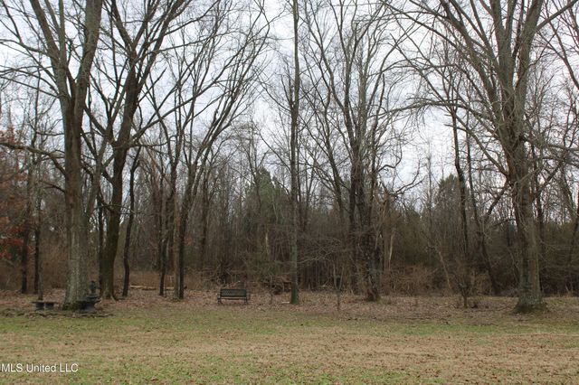 5905 White Wing Cove, Olive Branch, MS 38654