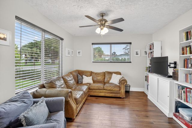 4219 W Park Road, Hollywood, FL 33021