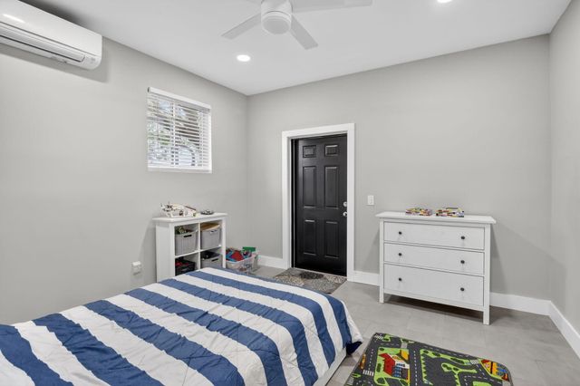4219 W Park Road, Hollywood, FL 33021