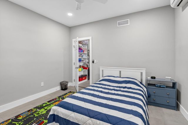 4219 W Park Road, Hollywood, FL 33021