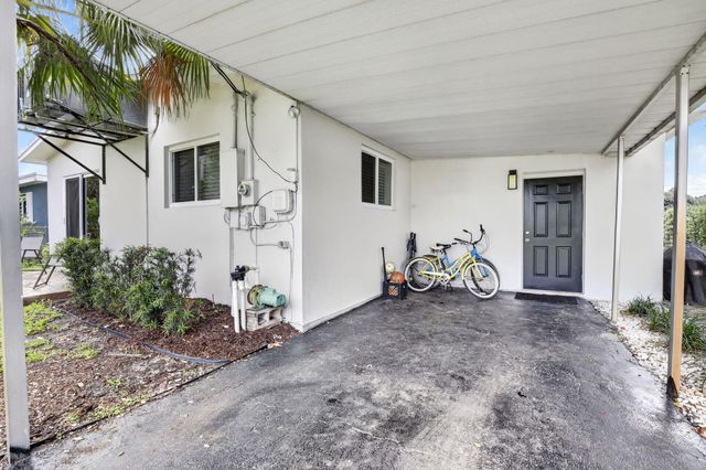 4219 W Park Road, Hollywood, FL 33021