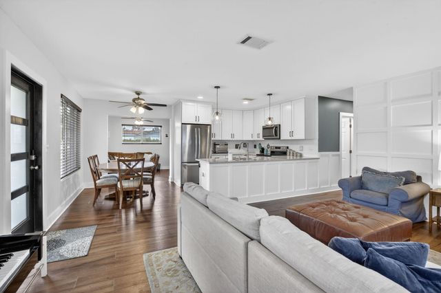 4219 W Park Road, Hollywood, FL 33021