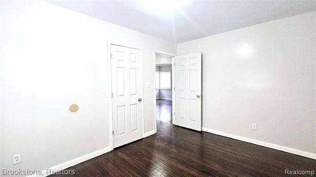 5205 Cadieux Road, Detroit, MI 48224