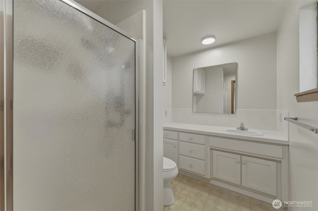 305 NE A Street, College Place, WA 99324