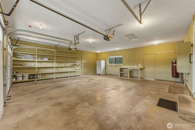 305 NE A Street, College Place, WA 99324