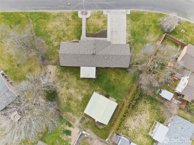 305 NE A Street, College Place, WA 99324