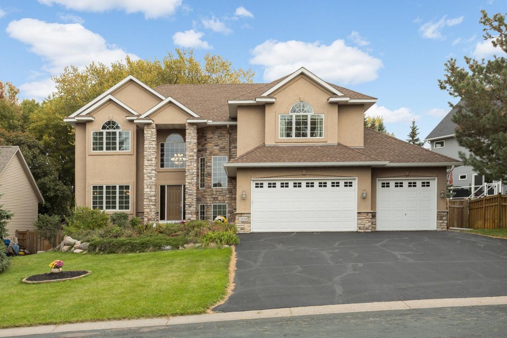 7654 Bennett Court, Inver Grove Heights, MN 55077 — exterior