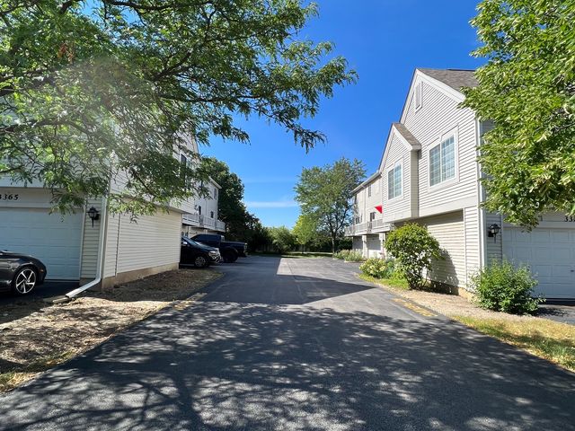 3367 Ravinia Circle, Aurora, IL 60504