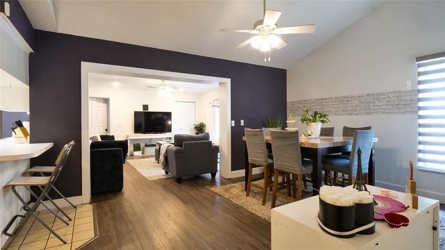 1048 MALLETWOOD DRIVE, Brandon, FL 33510