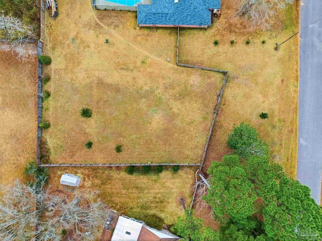 5008 Pattock Pl, Pace, FL 32571