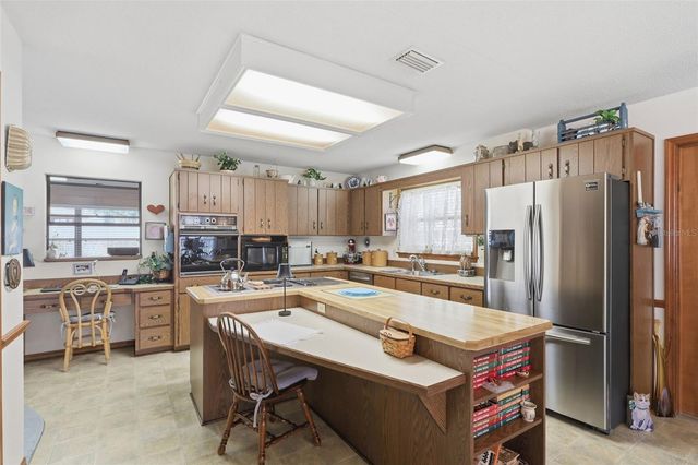 831 FREEMANS FARM ROAD, Deland, FL 32720