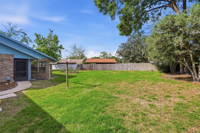 831 FREEMANS FARM ROAD, Deland, FL 32720