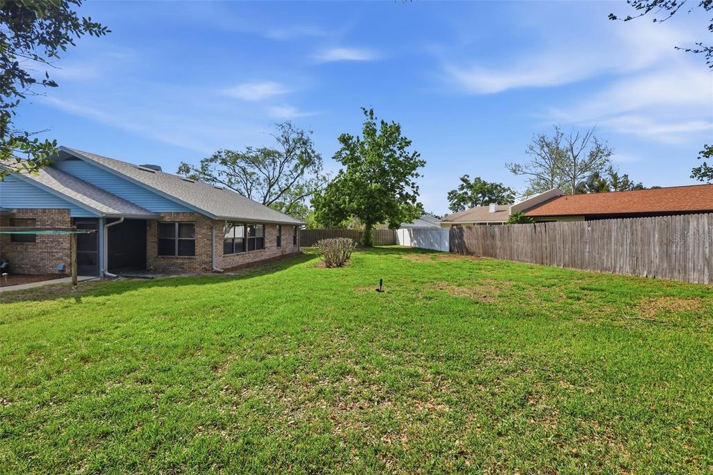 Image 24 of property listing at 831 FREEMANS FARM ROAD, Deland, FL 32720