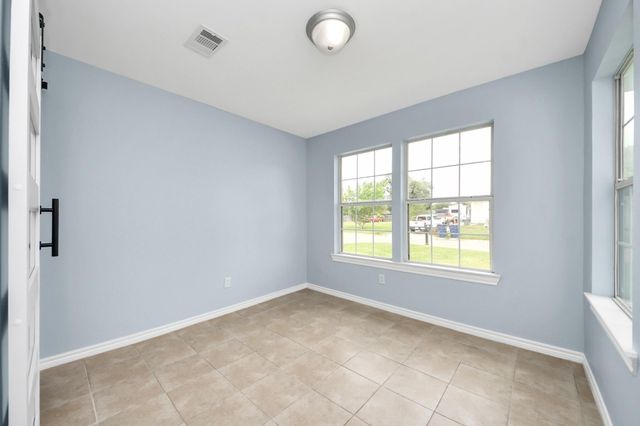3511 Palm Avenue, Texas City, TX 77590