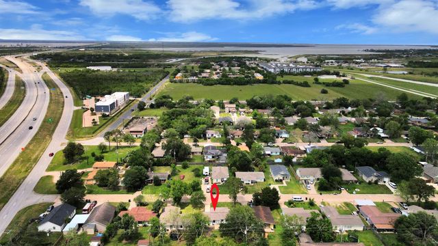 3511 Palm Avenue, Texas City, TX 77590