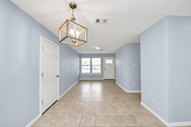 3511 Palm Avenue, Texas City, TX 77590