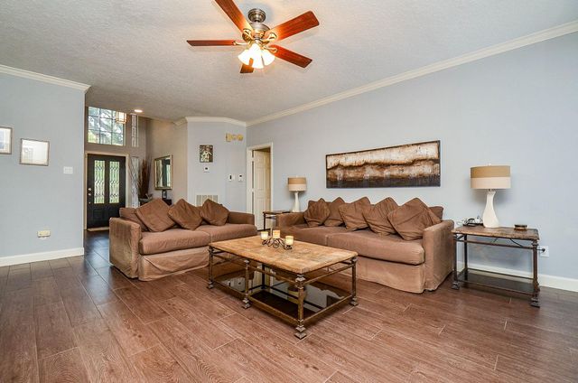 3126 Serene Oak Drive, Sugar Land, TX 77478